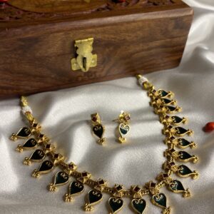 Emerald Green Leaf Necklace